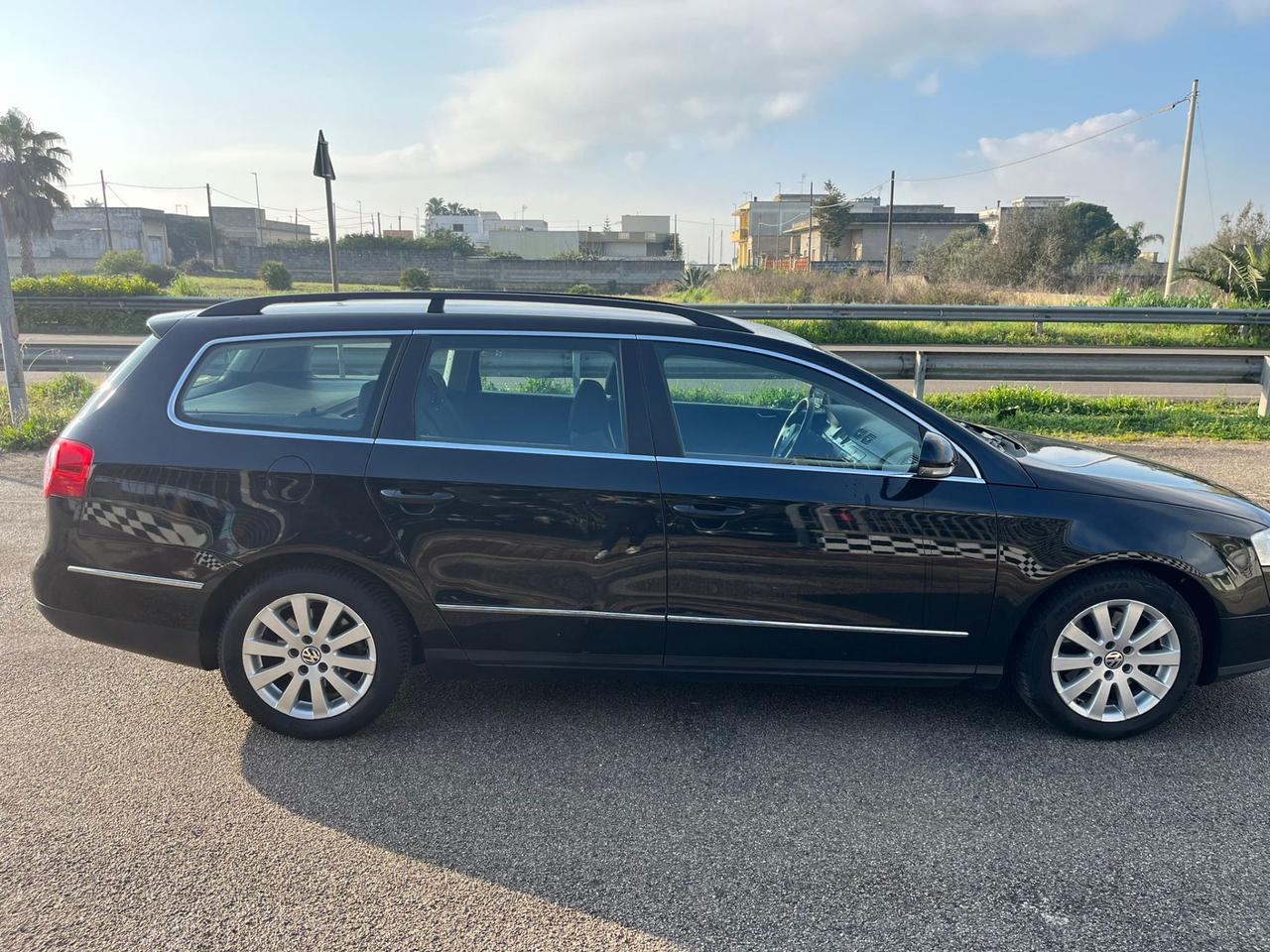 Volkswagen Passat 2.0 TDI Sw Unico - 2009