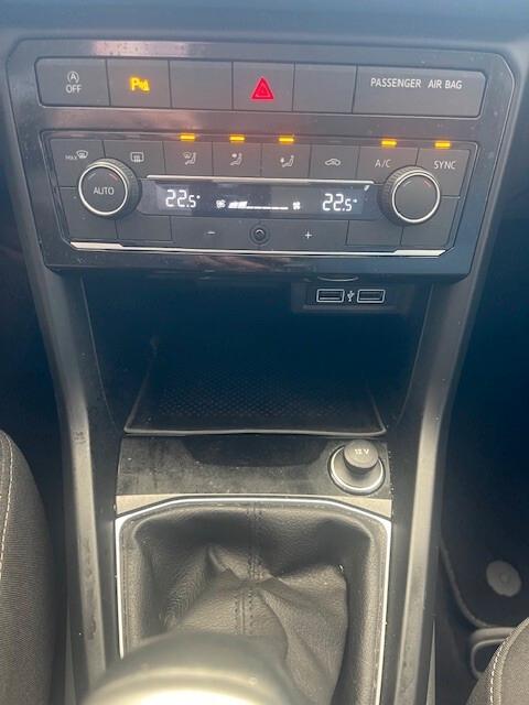 Volkswagen T-Cross 1.6 TDI SCR Style BMT