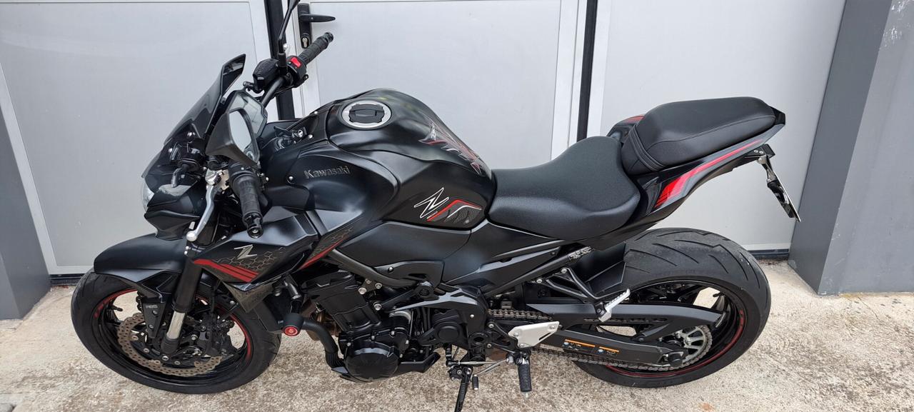 Kawasaki Z 900