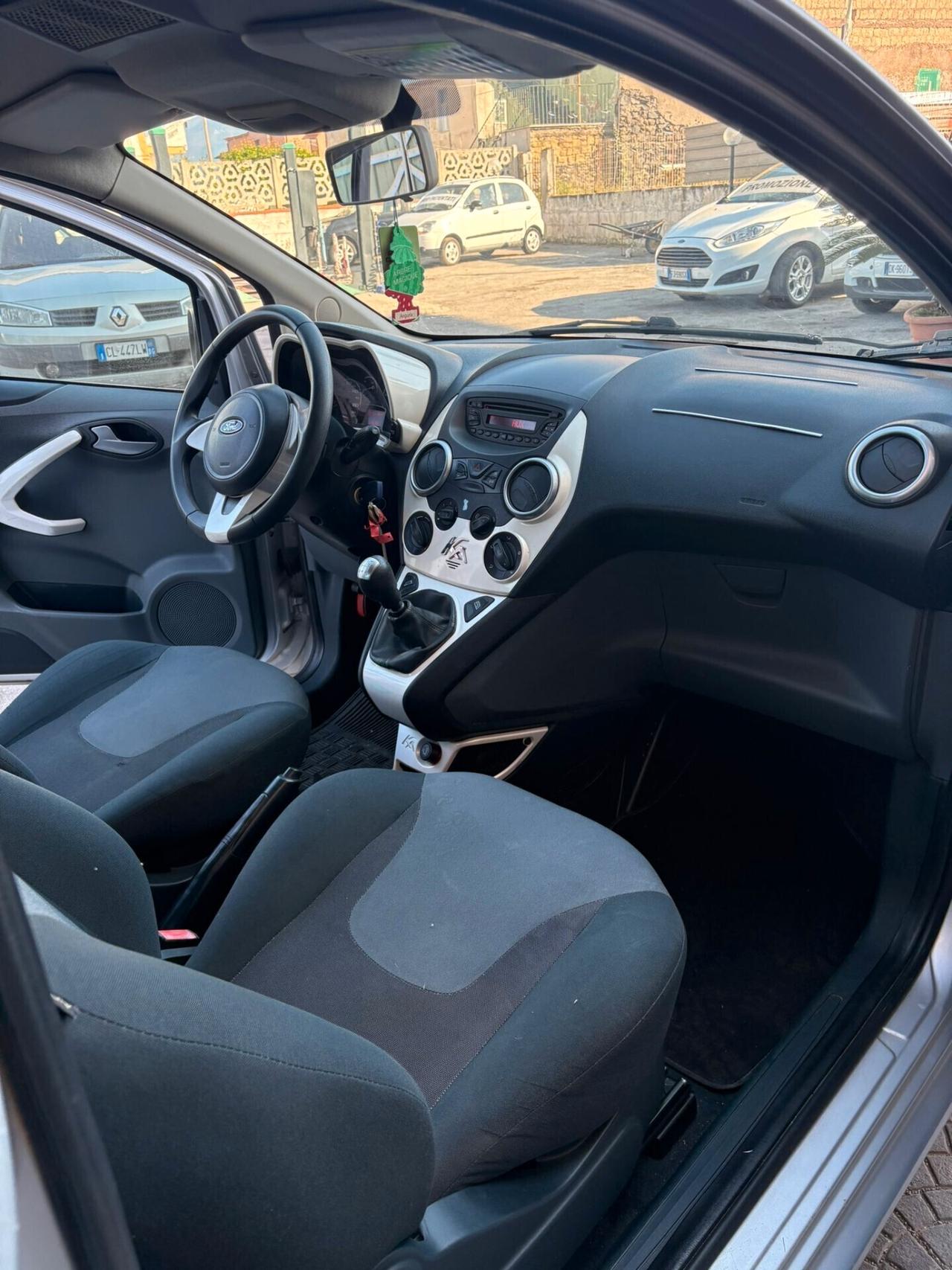 Ford Ka Ka+ 1.2 8V 69CV Titanium