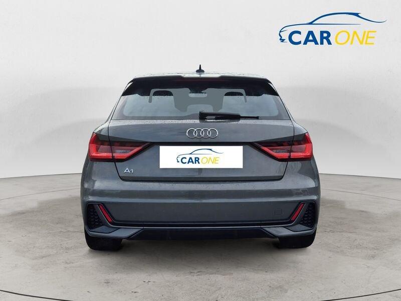 Audi A1 Sportback 25 TFSI S line edition