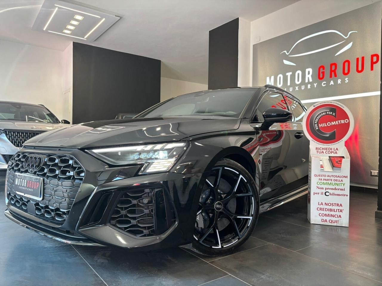 Audi RS3 quattro S tronic
