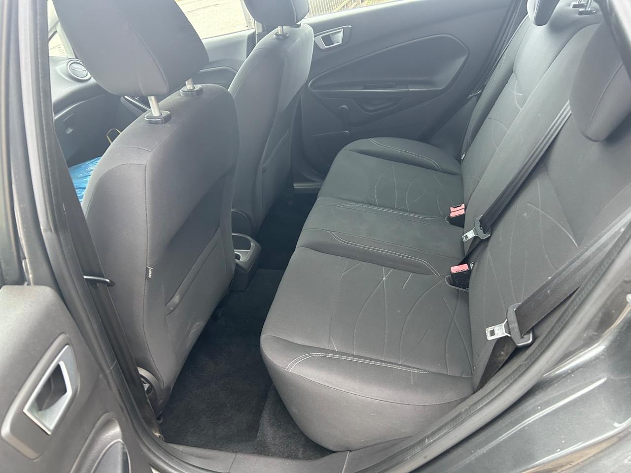 Ford Fiesta 1.5 TDCi 75CV 5 porte Business