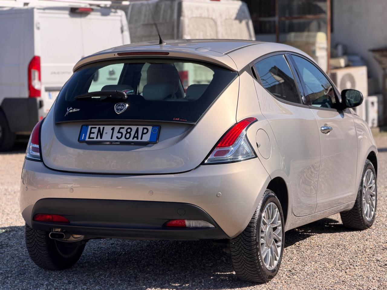 Lancia Ypsilon 1.2 69 CV 5 porte GPL Ecochic Gold