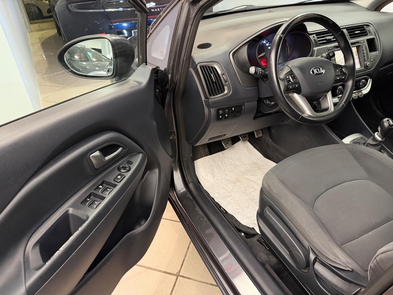 KIA RIO 3A SERIE (2011) RIO 1.1 CRDI 5P COOL (55 KW)