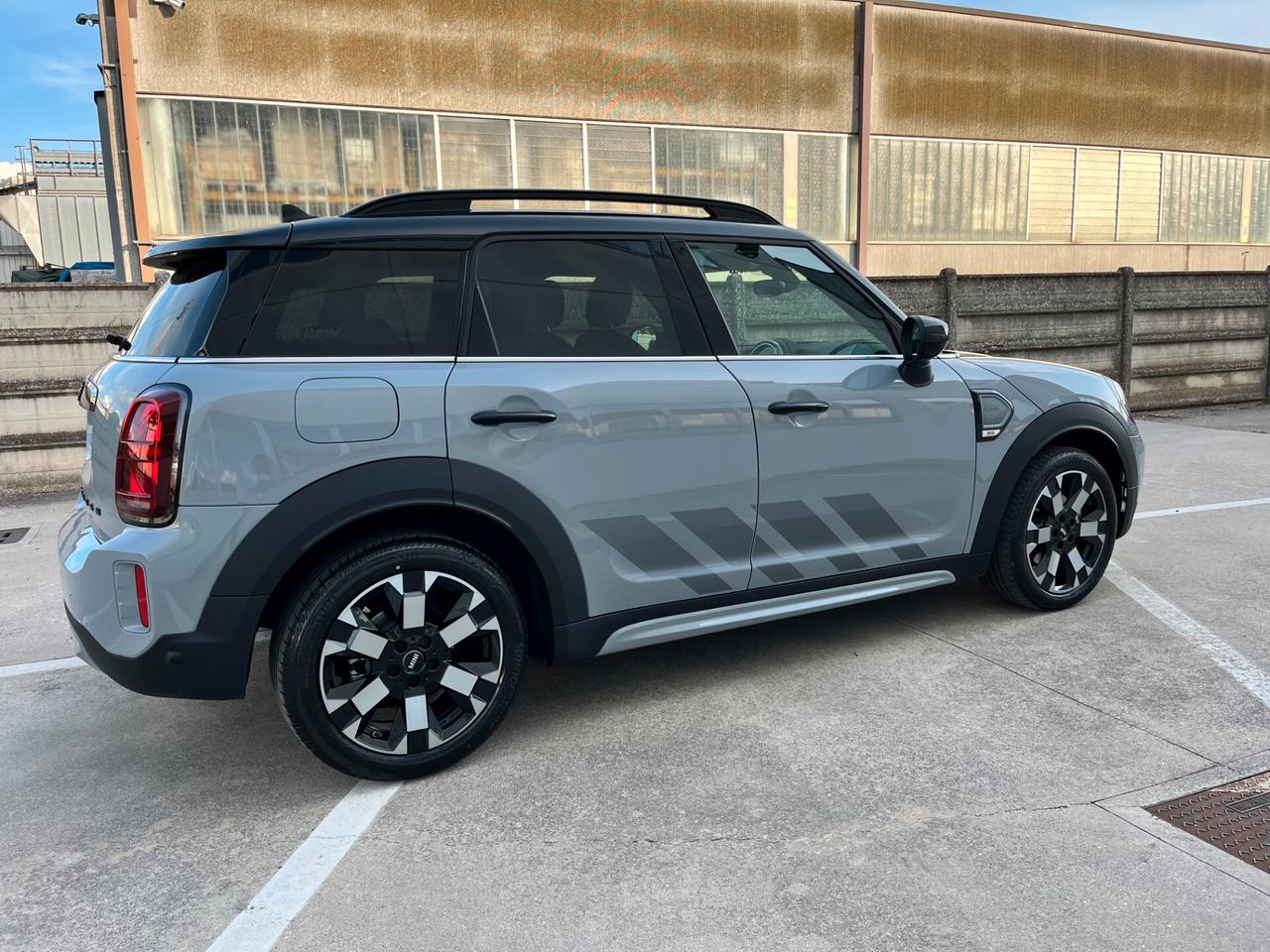 Mini Cooper Countryman 1.5 Untamed Edition