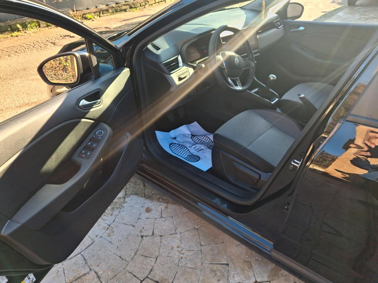 Renault Clio SCe 65 CV 5 porte Evolution neopatentati