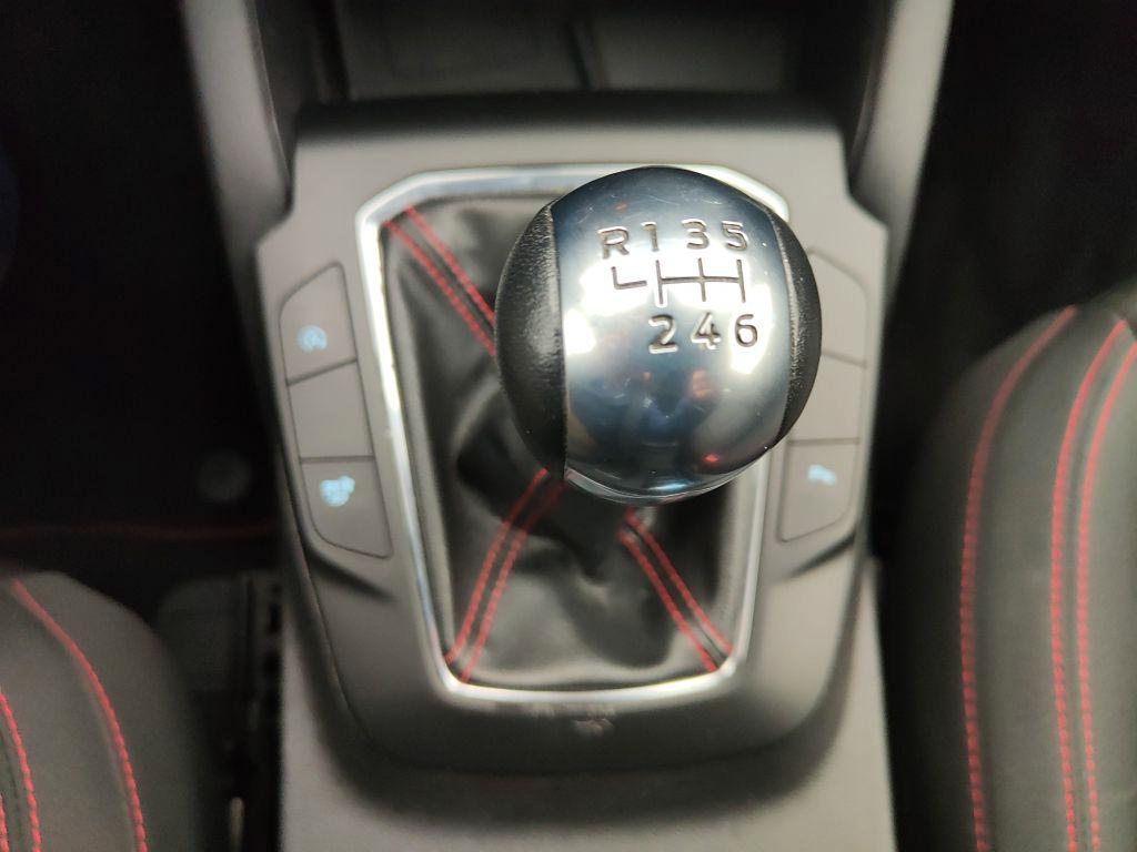 FORD Kuga 3ª serie - Kuga 2.0 EcoBlue Hybrid 150 CV 2WD ST-Line