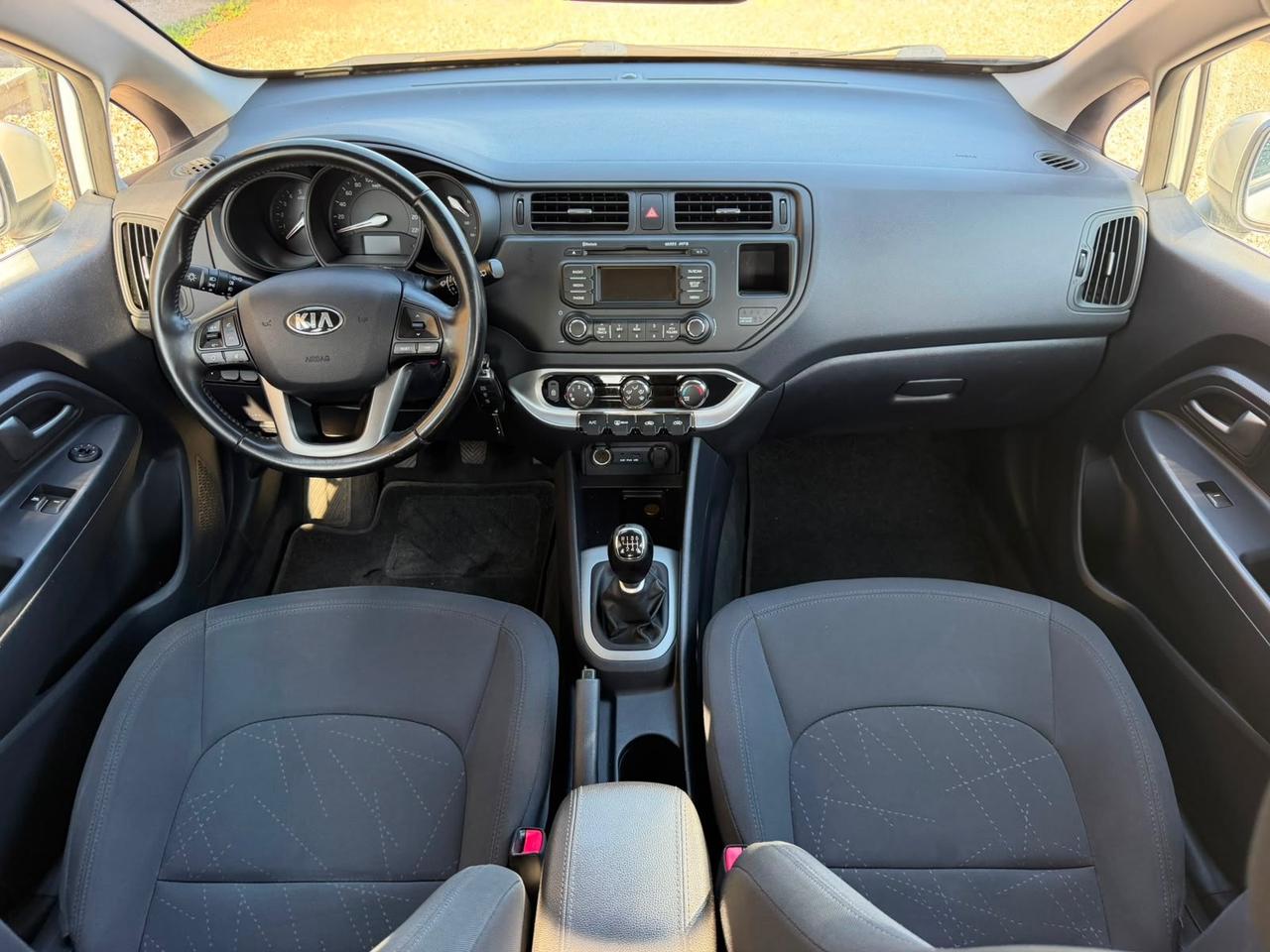 Kia Rio 1.1 CRDi WGT 5p. EX