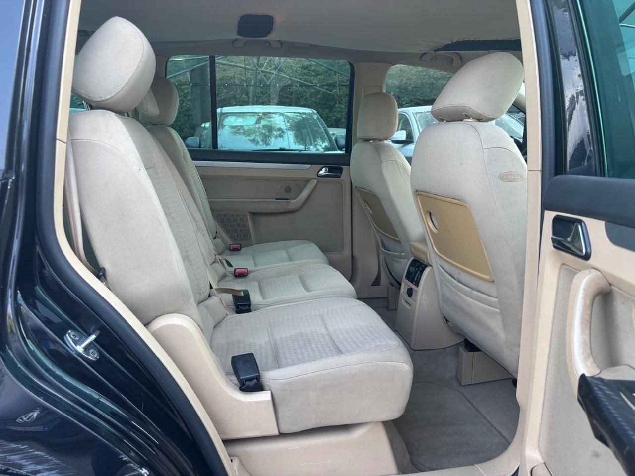 Volkswagen Touran 2.0 TDI 136CV highline Automatica