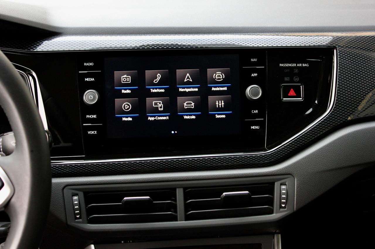 Volkswagen Polo Life 1.0 TSI DSG7 SOLO 4.600 KM!