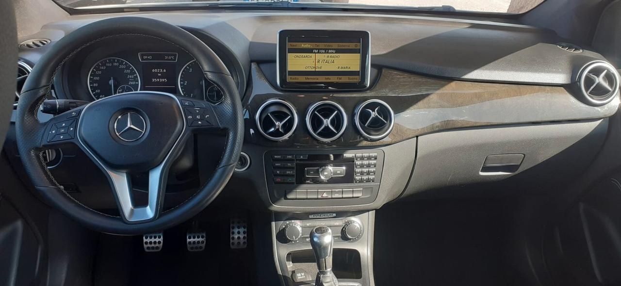 Mercedes-benz B 200 2012 - 1.8CDI BlueEFFICIENCY Lb automobili