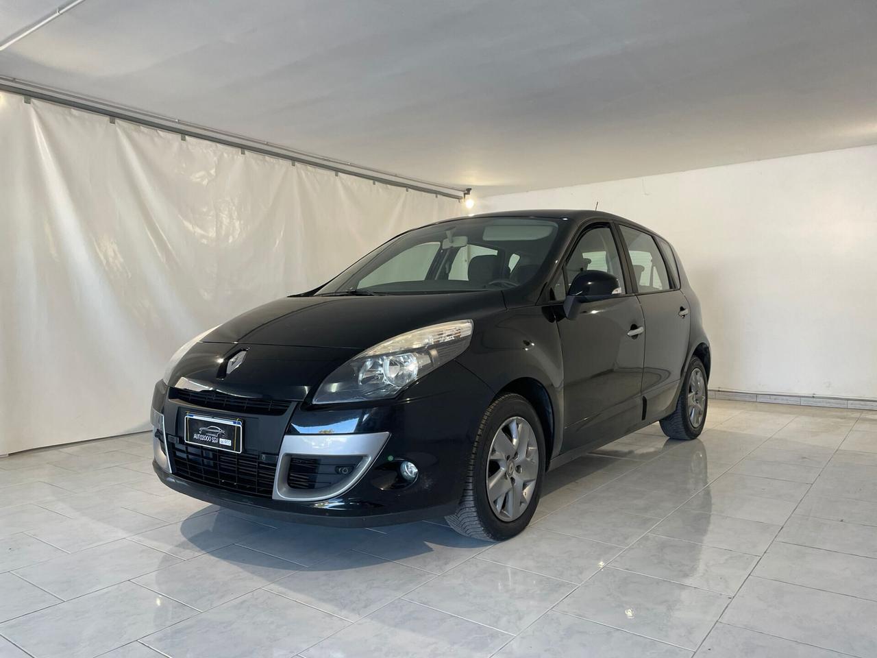 RENAULT Scénic X-Mod 2011 1.5 dCi 110CV Dynamique