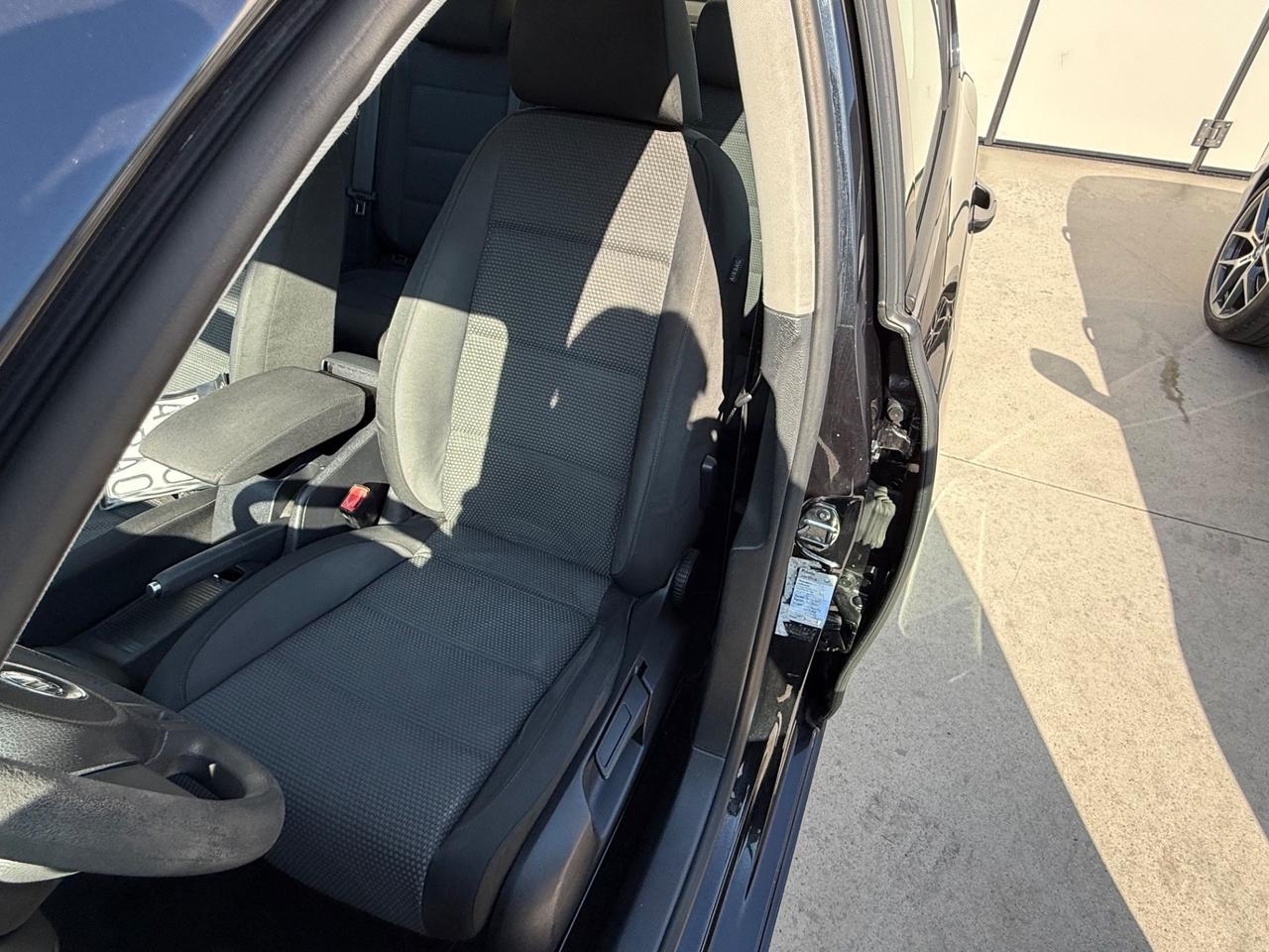 Volkswagen Golf 1.6 TDI DPF 5p. Trendline