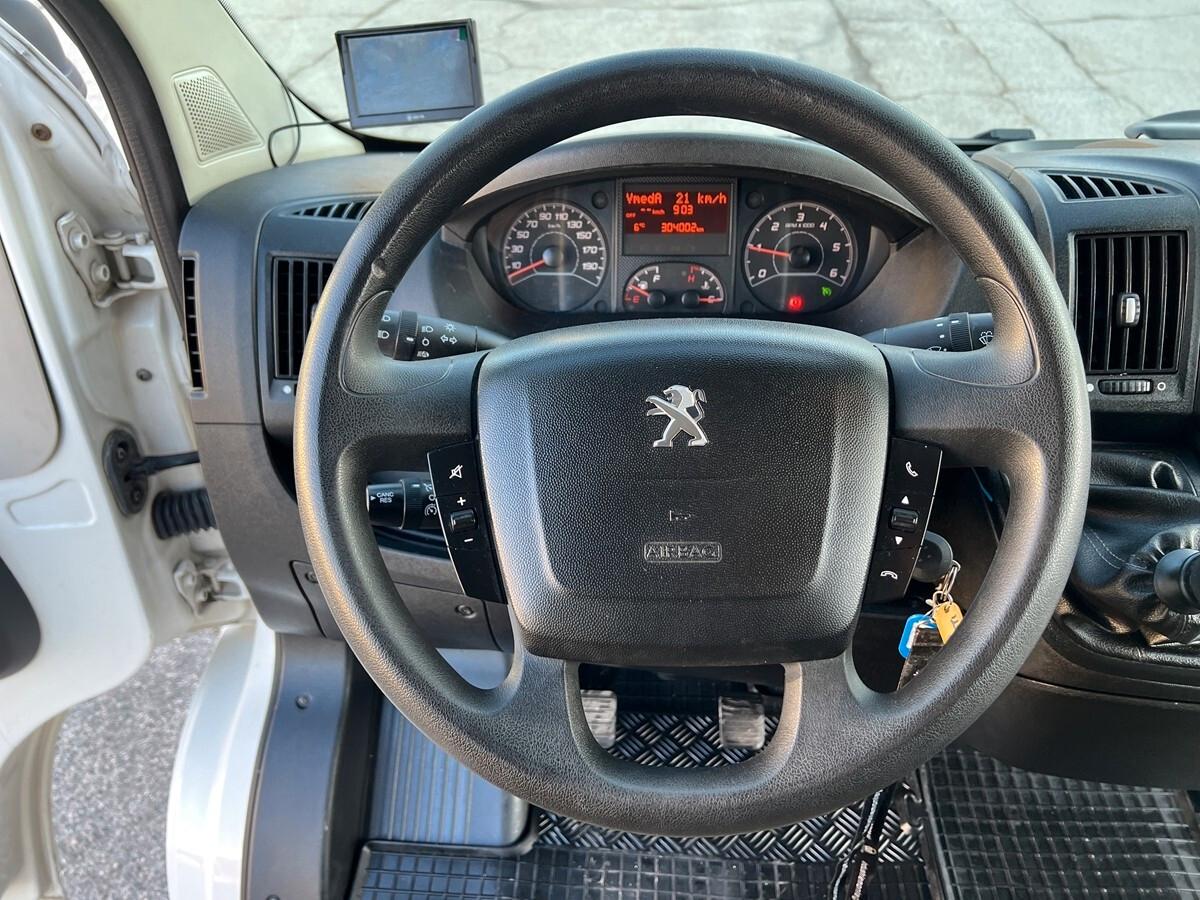 Peugeot Boxer 330 2.0 BlueHDi/160CV FAP PC-TN Combi Premium