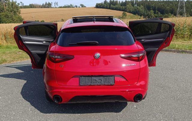ALFA ROMEO Stelvio 2.0 Turbo 280 CV AT8 Q4 Veloce