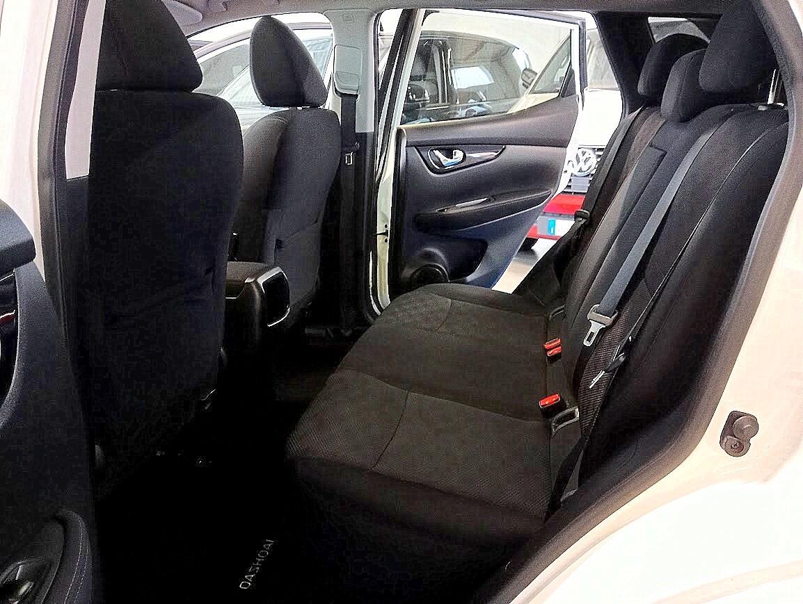 Nissan Qashqai 1.5 DCI TEKNA 360° TETTO PANO 18" EURO6