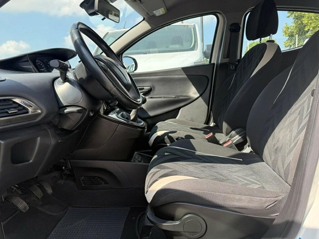 Lancia Ypsilon 5 Porte 1.2 Gold