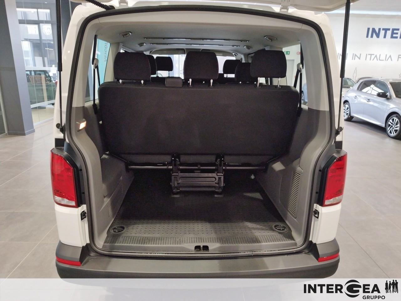 VOLKSWAGEN Caravelle 2.0 tdi 150cv Trendline p.c. dsg7