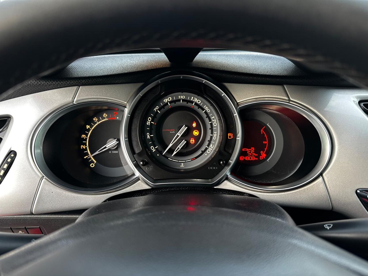 Ds DS3 DS 3 1.4 VTi 95 Chic