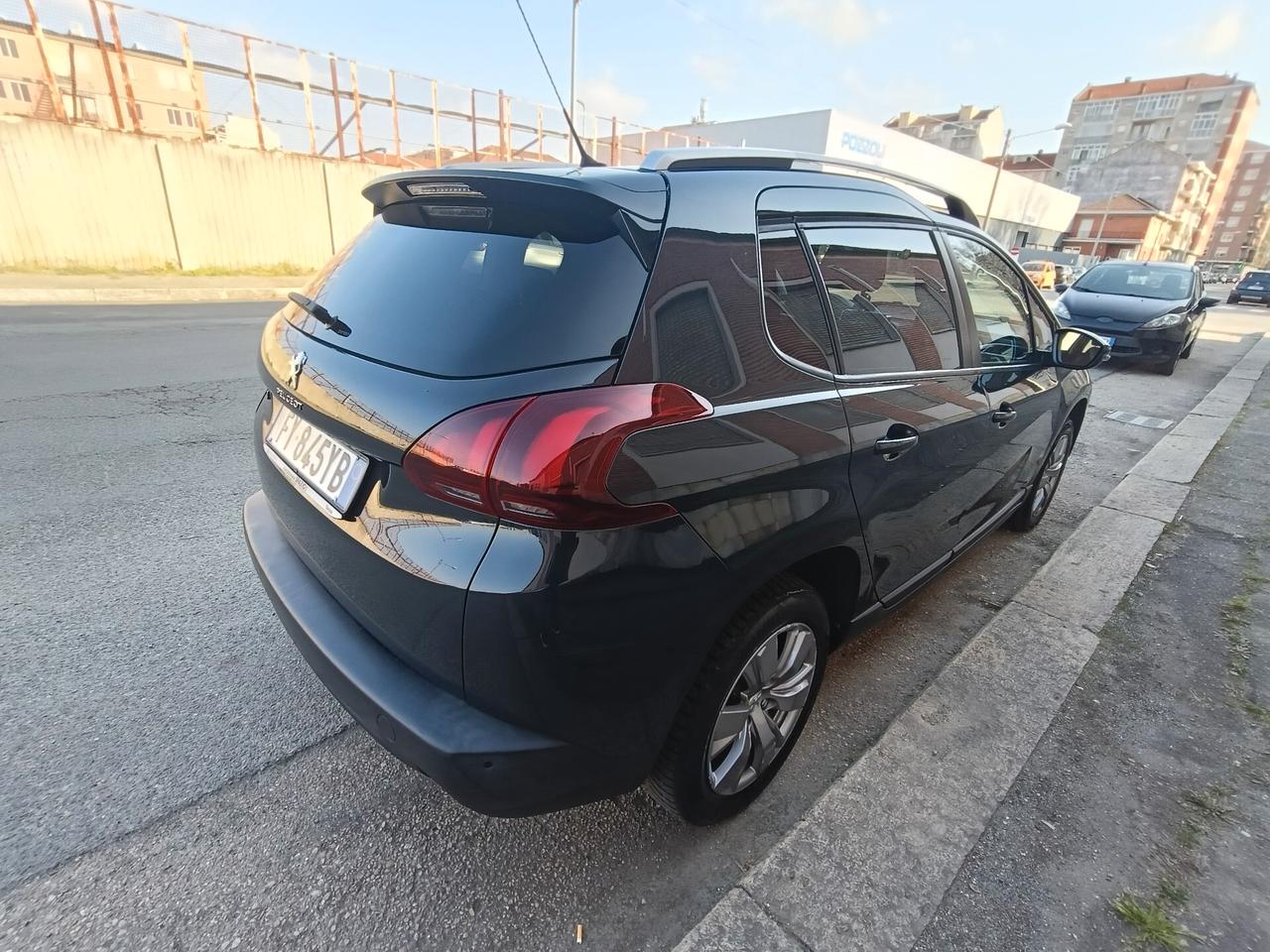 Peugeot 2008 Puretech active