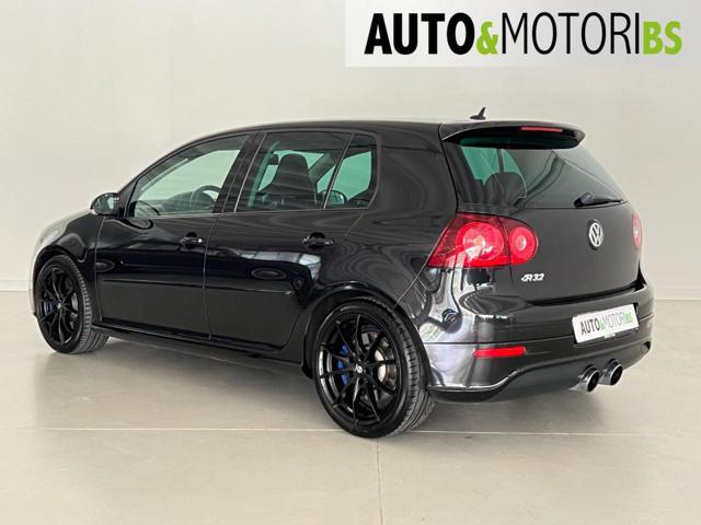 VOLKSWAGEN Golf 3.2 VR6 4mot. 5p. DSG R32