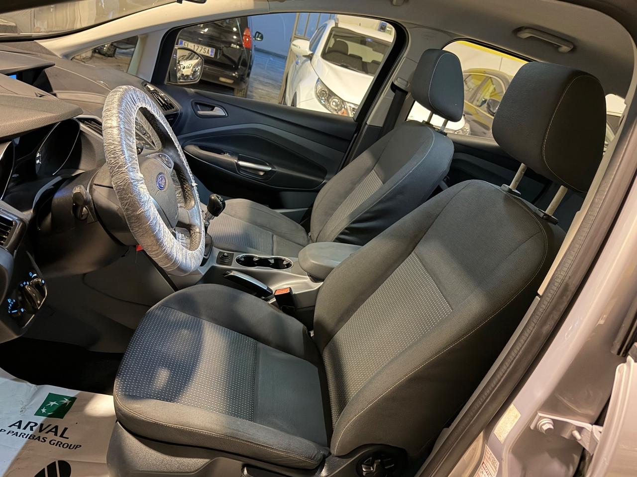 Ford C-Max 1.6 TDCi 115CV Titanium Neopatentati