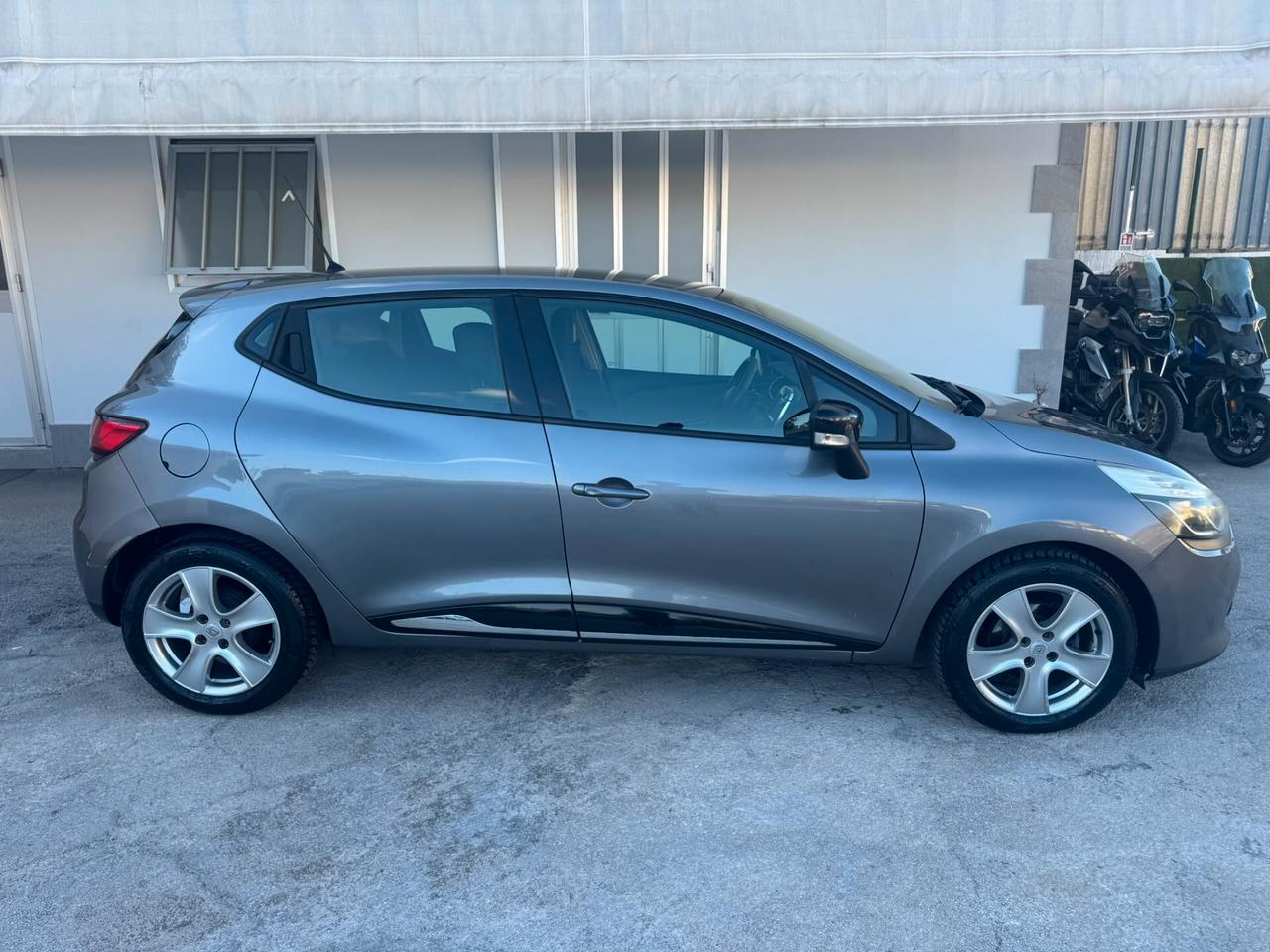 Renault Clio 1.5 dCi 8V 75CV 5 porte Live