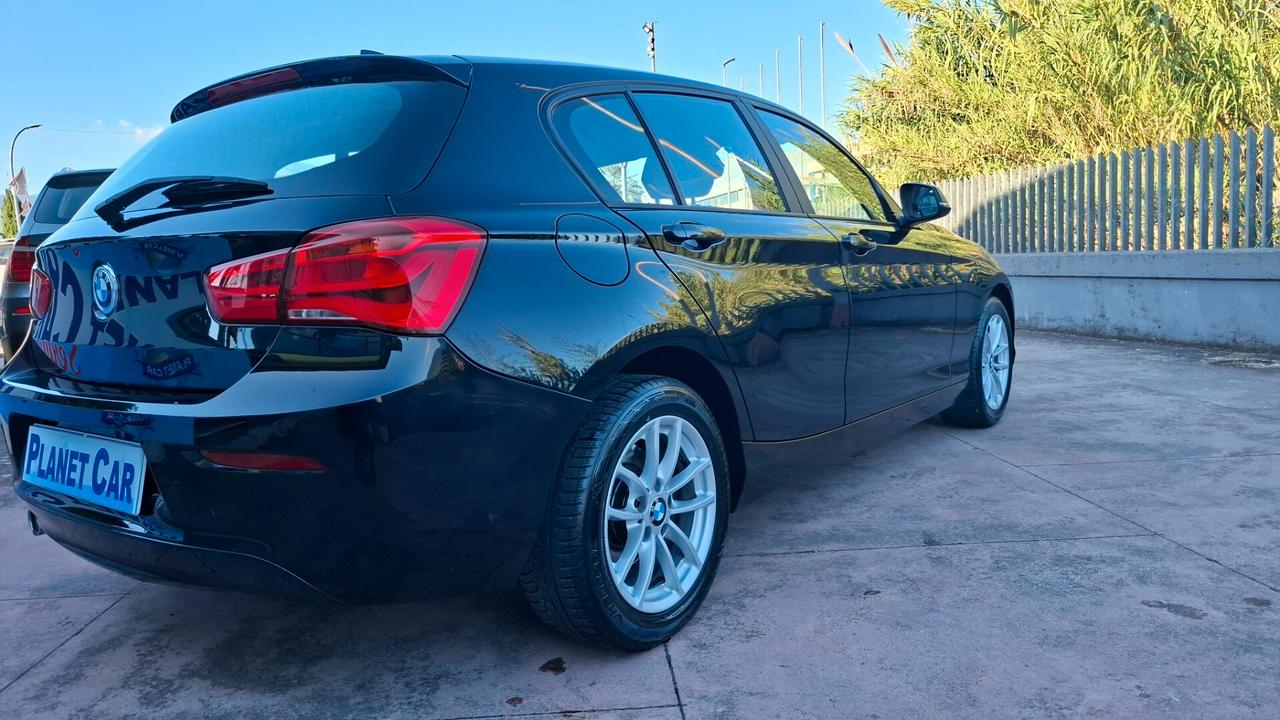Bmw 116 116d 5p. Urban UNICO PROPRIETARIO--PER NEOPATENTATI