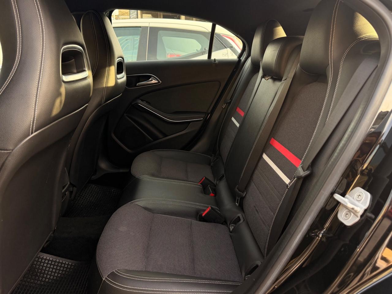 Mercedes-benz A 180 CDI 1.5 dci 109Cv Automatic Sport