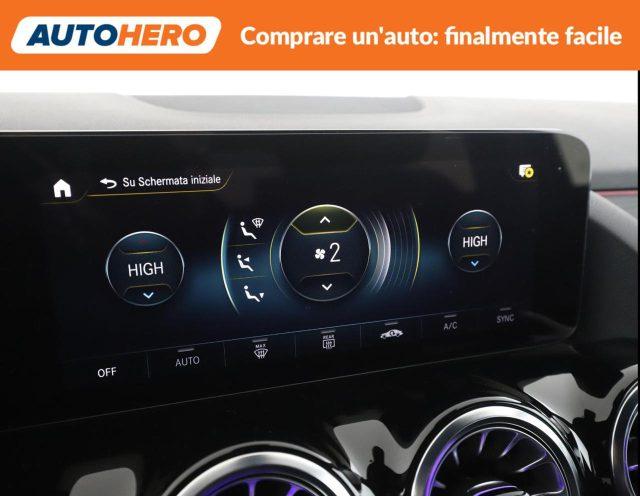 MERCEDES-BENZ GLA 180 d Automatic Premium