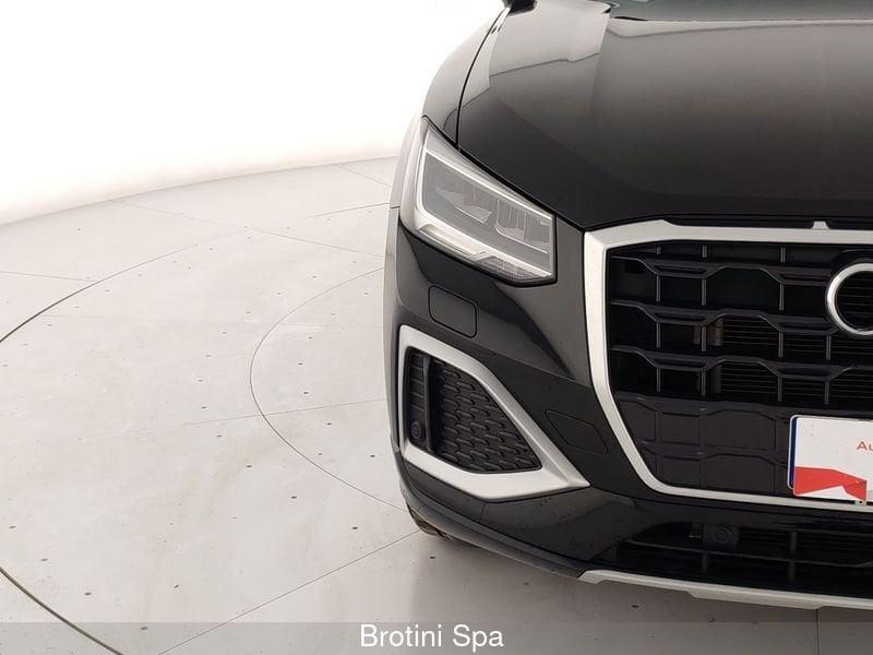 Audi Q2 1.0 30 TFSI BUSINESS ADVANCED