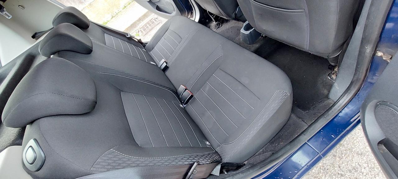 DACIA SANDERO 1,0 GPL DI SERIE CASA MADRE 100 CV TELEFONO X NEOPATENTATI IMPECCABILE