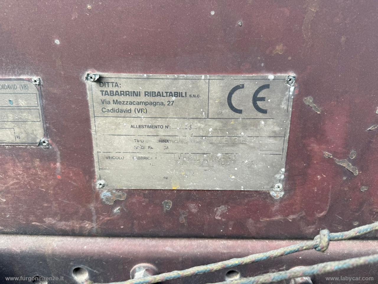 400 E 30