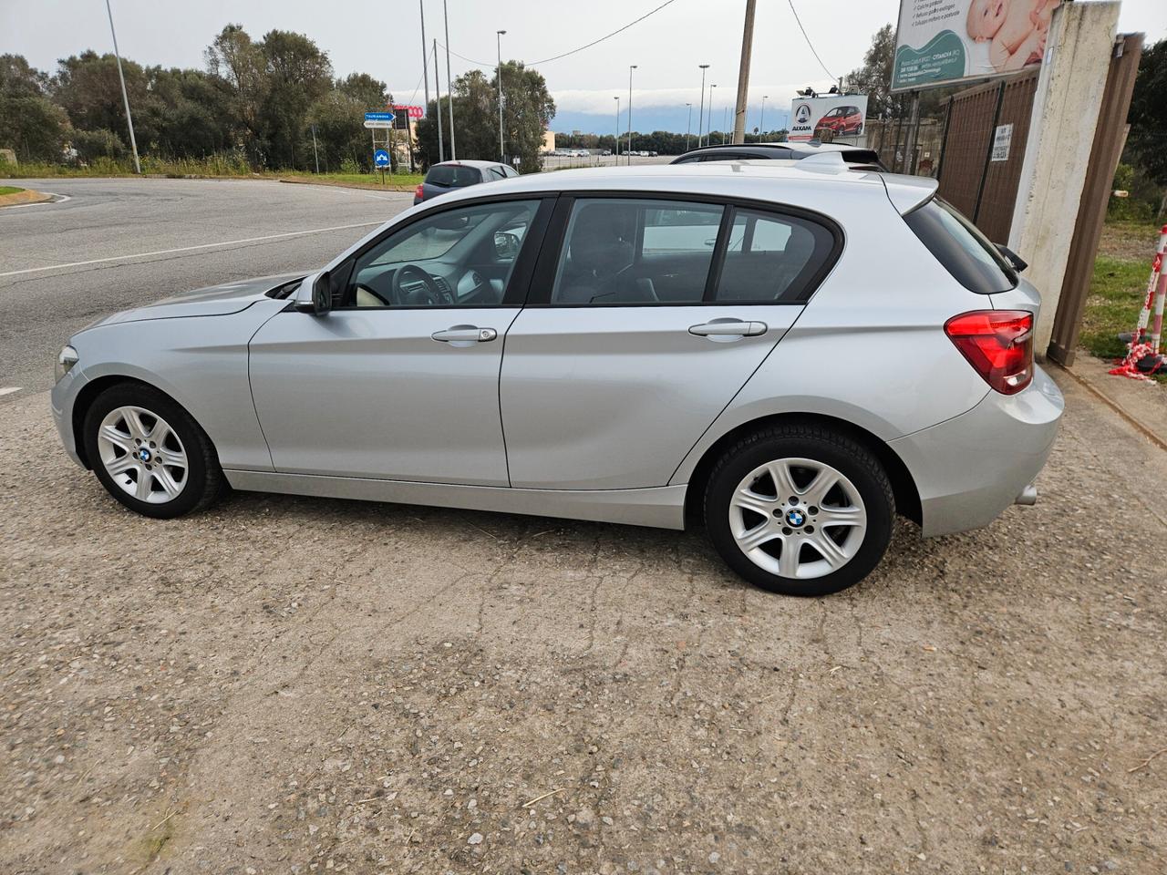 Bmw 116 116d 2.0 116CV cat 5 porte Eletta
