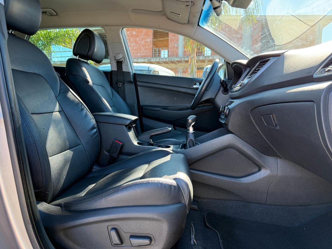 HYUNDAI TUCSON ANNO 2016 1.7 DIESEL 43.000 KM