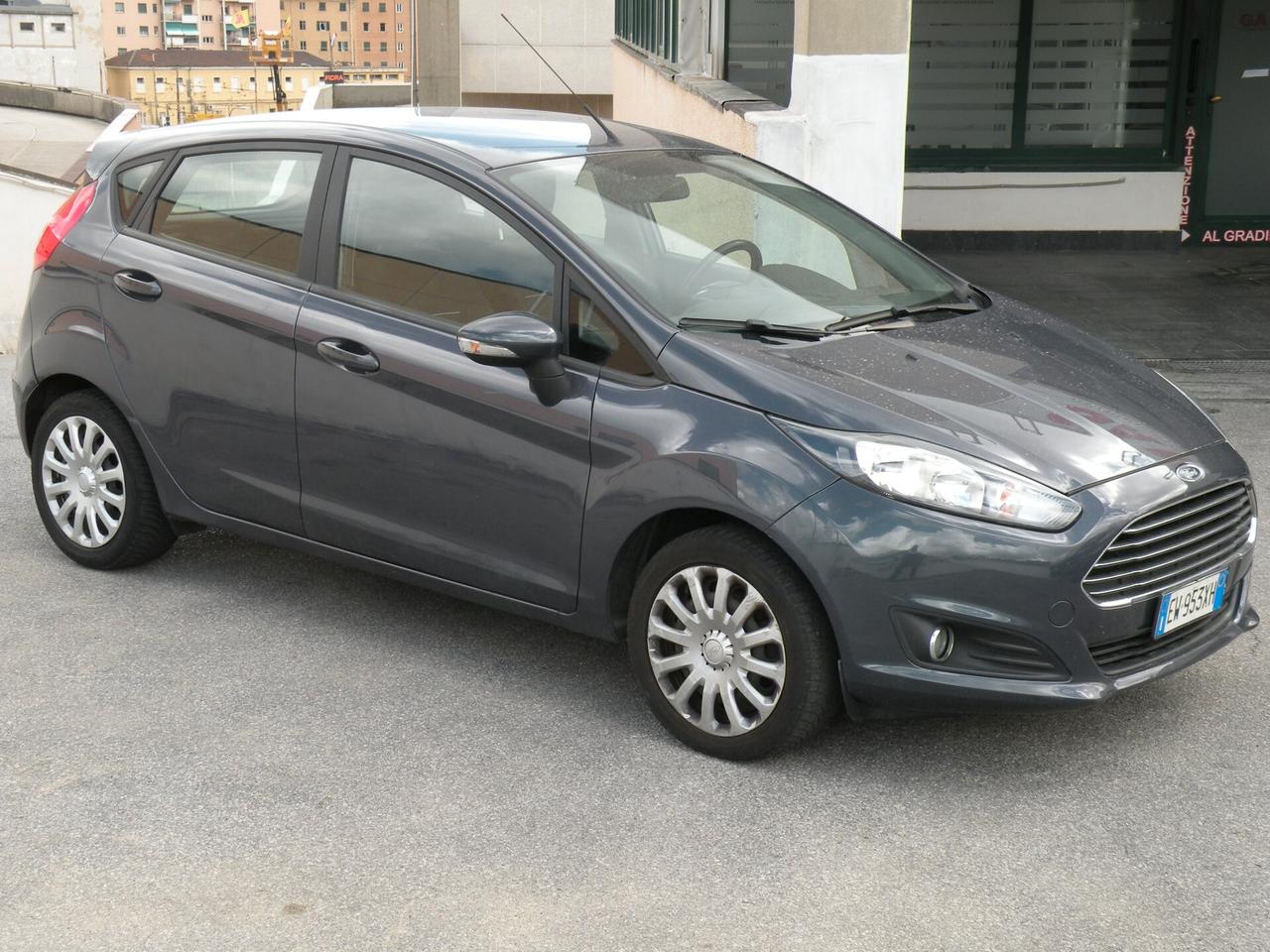 Ford Fiesta 1.5 TDCi 75CV 5 porte 59.000km !!!!!