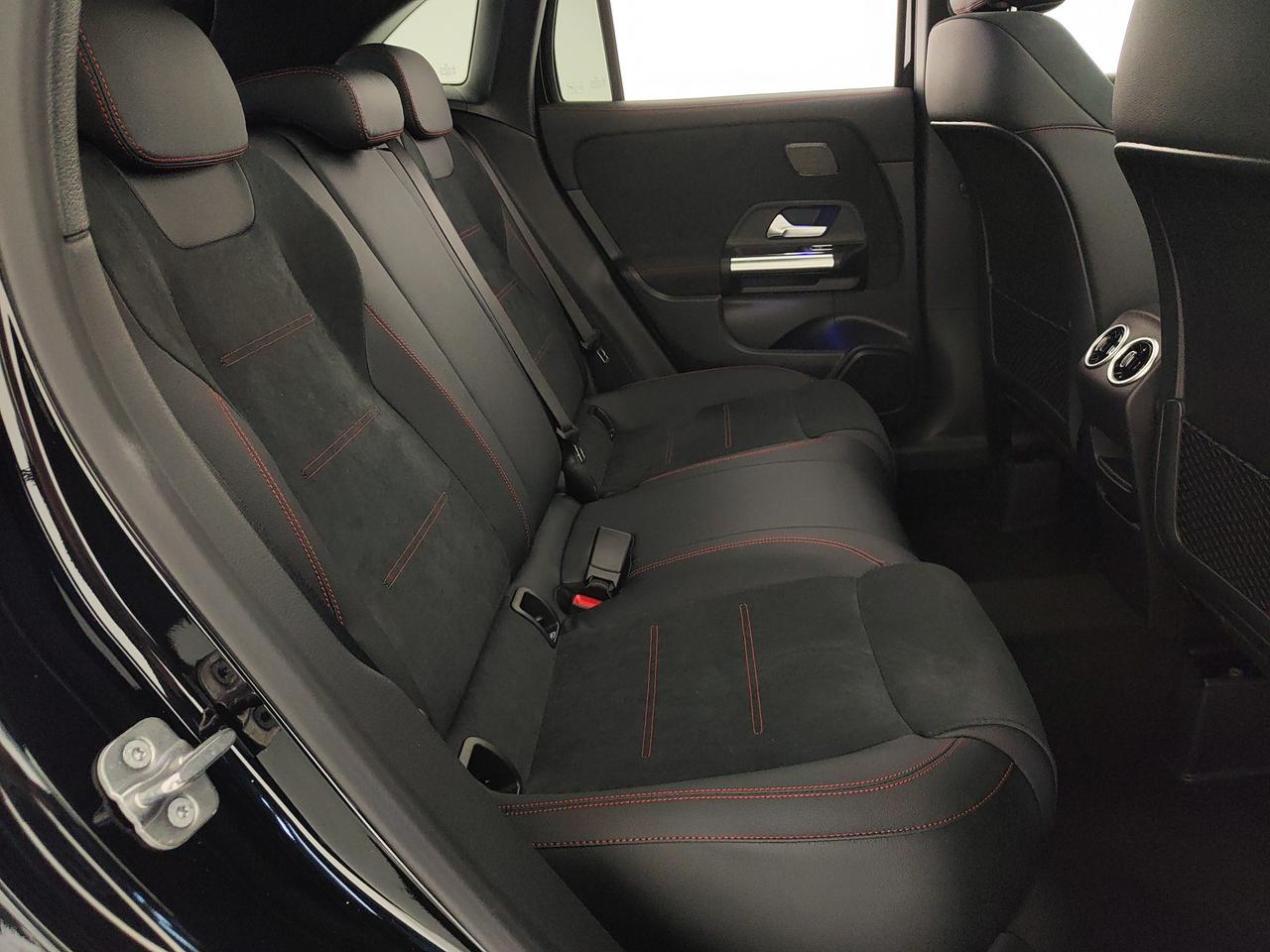 Mercedes-Benz GLA 250 4MATIC