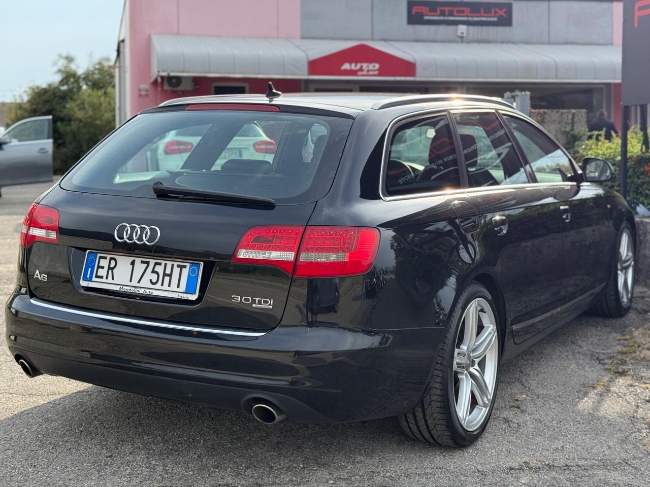 Audi A6 Avant 3.0 V6 TDI 240 CV F.AP quattro Limited Edition