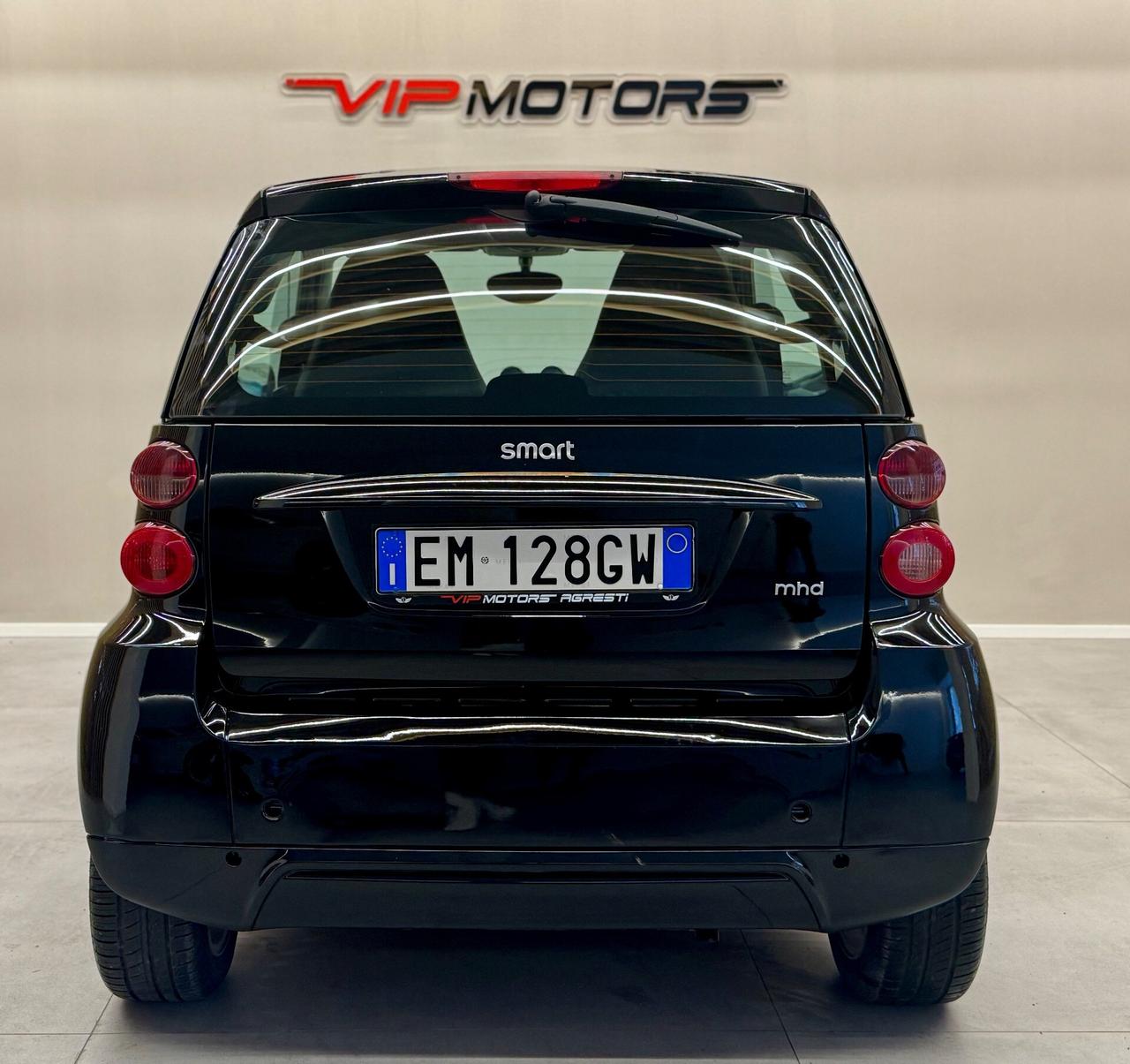 smart forTwo 0.9 52kw neopatentati PULSE SERVOSTERZO mp3 usb