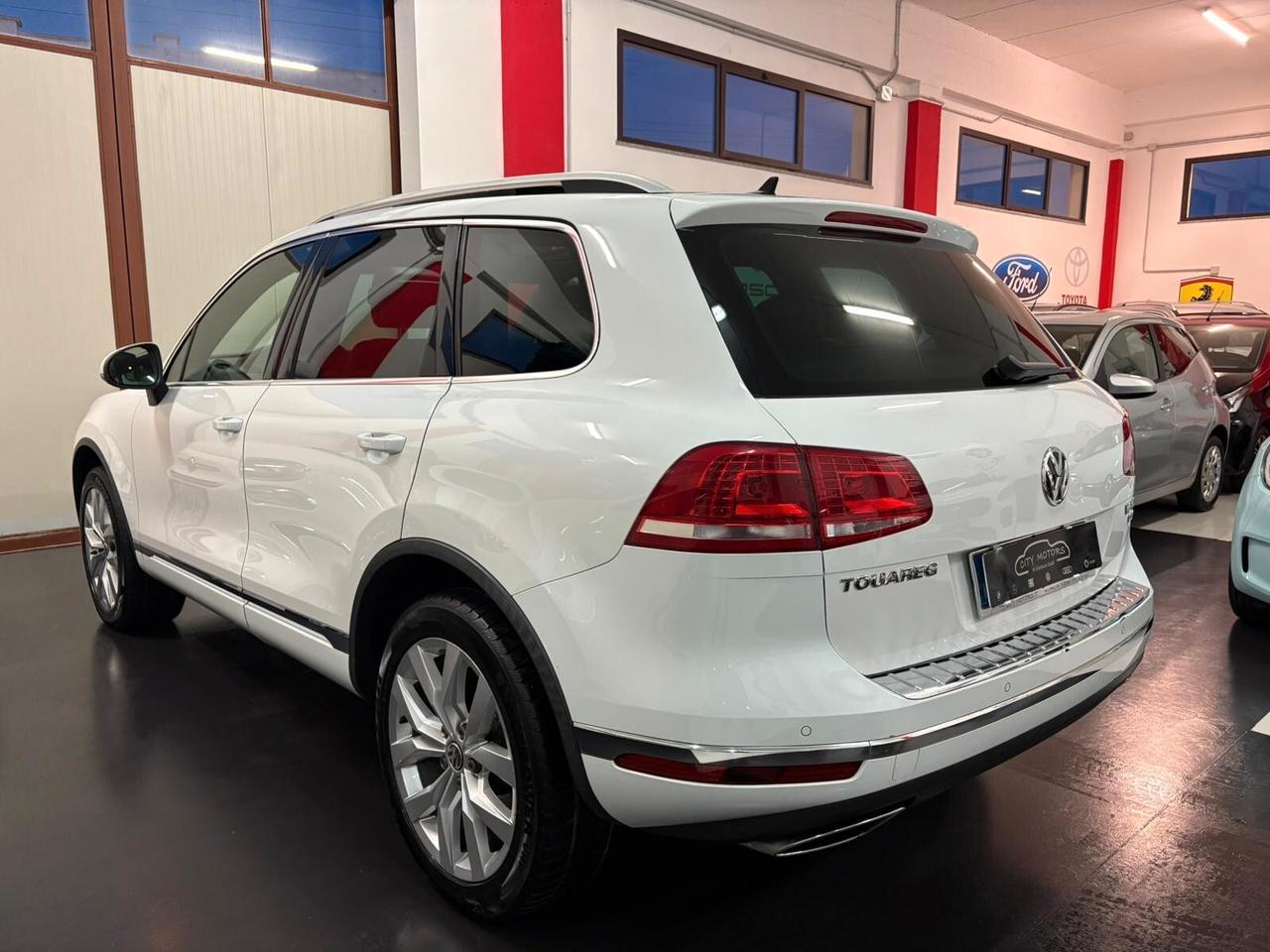 Volkswagen Touareg 3.0 TDI 204 CV tiptronic BlueMotion Techn. Executive