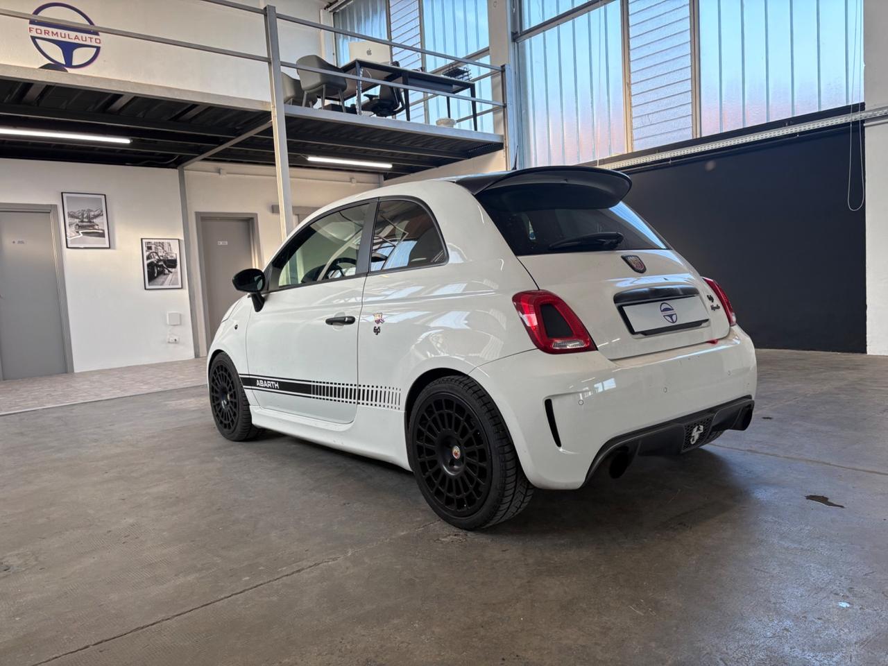Abarth 595 1.4 Turbo T-Jet 160 CV Competizione