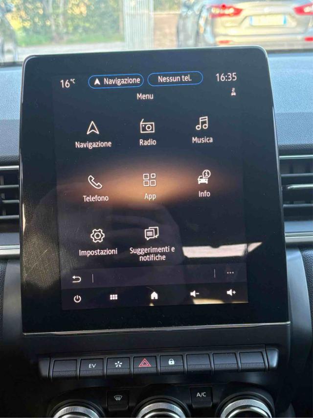 RENAULT Captur Plug-in Hybrid E-Tech 160 CV Intens