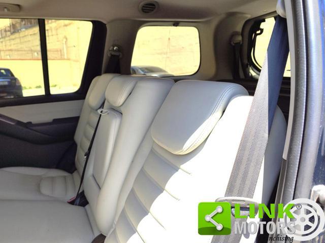 NISSAN Pathfinder 2.5 dCi LE Platinum