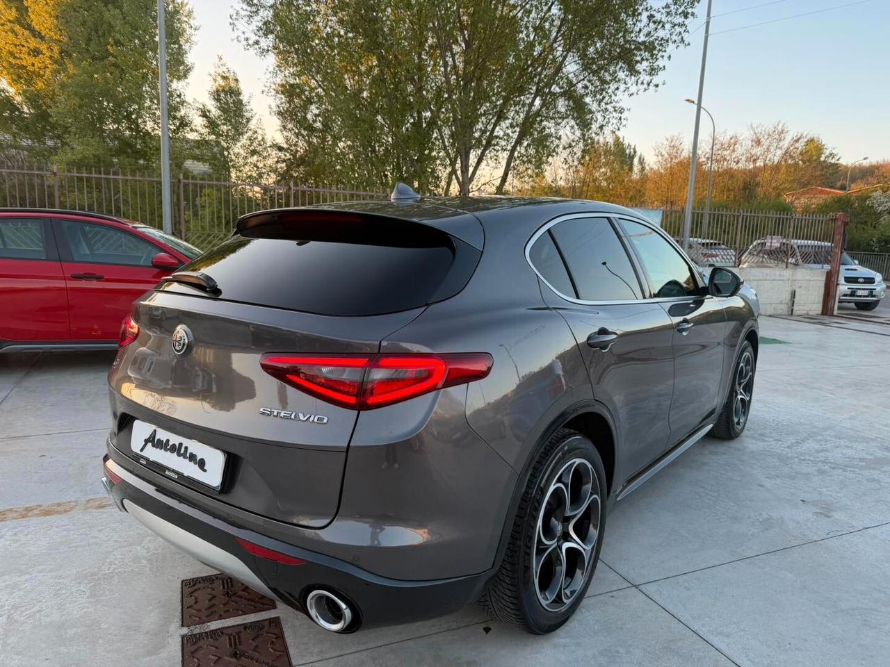 Alfa Romeo Stelvio 2.2 210CV Q4 -T.I- PELLE ROSSA