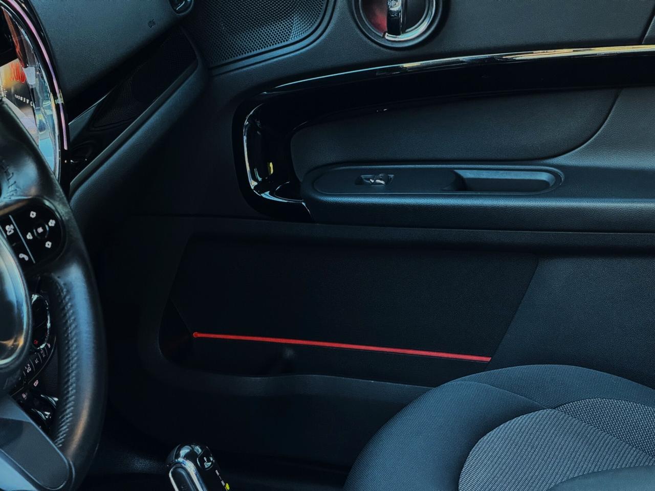 Mini Cooper D Countryman 2.0 D Classic 150CV LED CAM