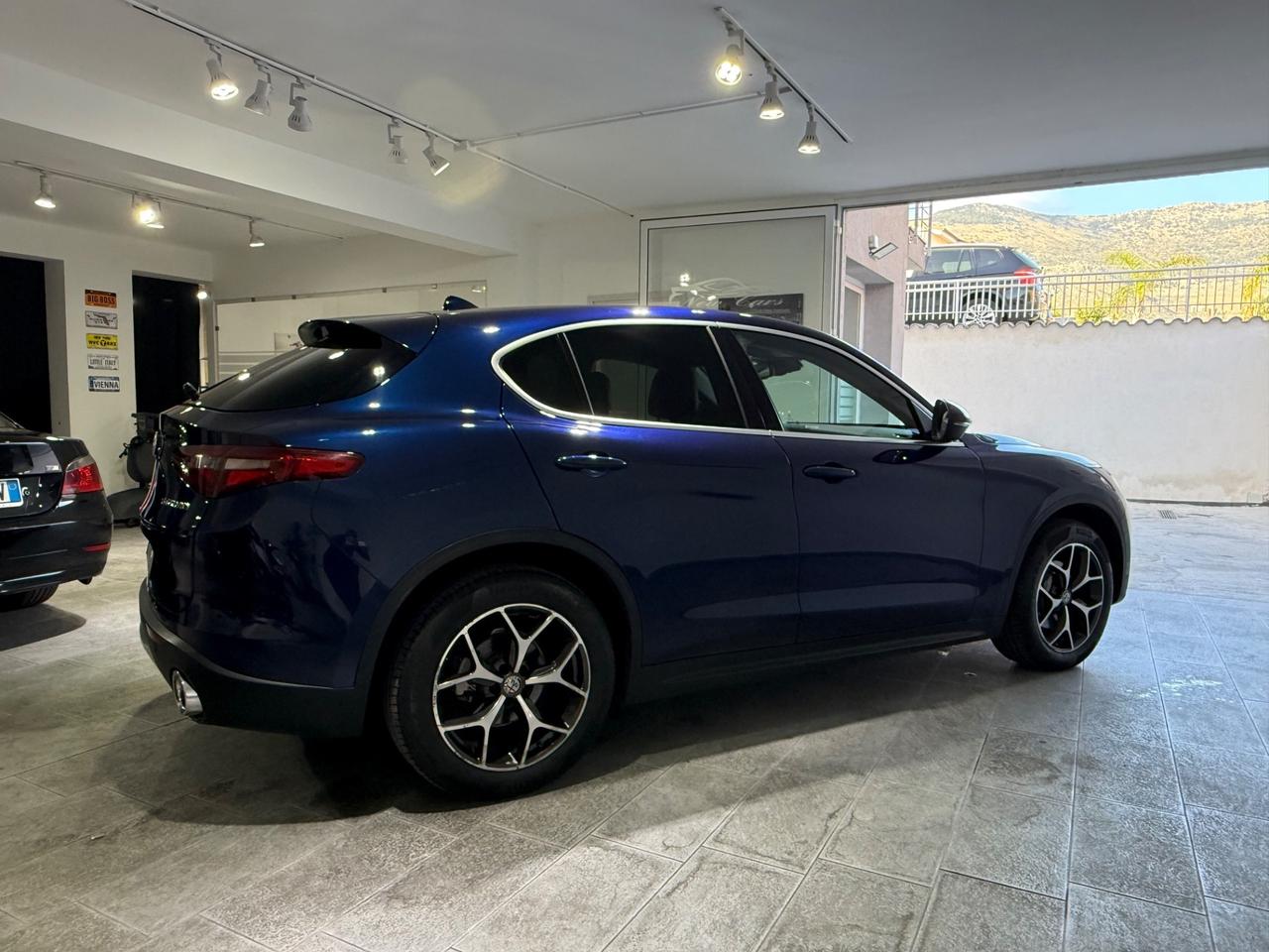 Alfa Romeo Stelvio 2.2 Turbodiesel 190 CV AT8 Q4 Executive