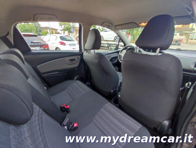 TOYOTA Yaris 1.0 5 porte Active