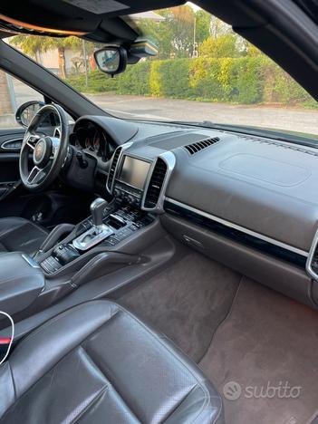 Porsche cayenne diesel