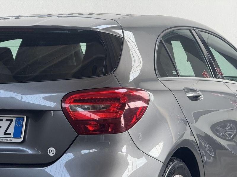Mercedes-Benz Classe A A 160 d Sport AUTOMATICA NEOPATENTATI CRONOLOGIA TAGLIANDI